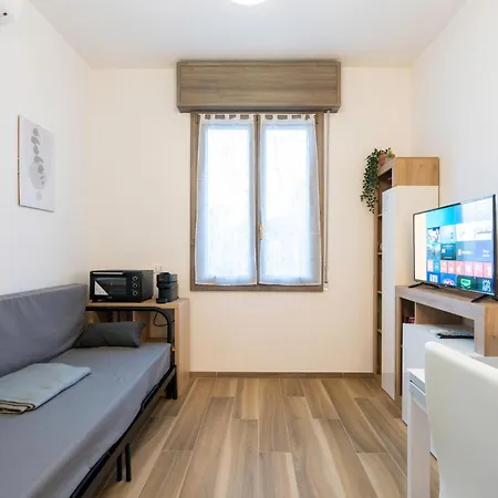 Апартаменти La Nonantolana - Eden E Ocean Модена